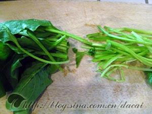 黑芝麻拌菠菜的做法(凉拌菜)